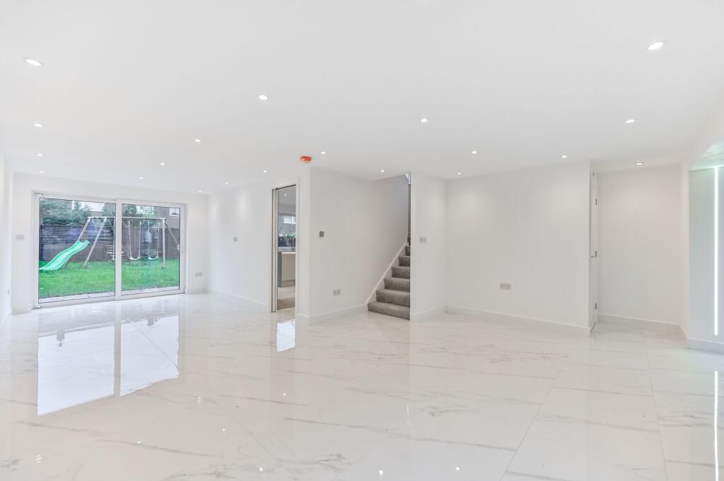House in Maidenhead, Windsor and Maidenhead - View 5