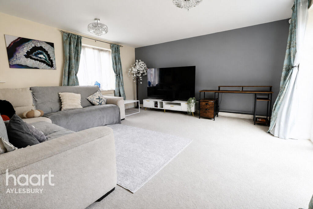 Merryweather Street, Aylesbury photo 3