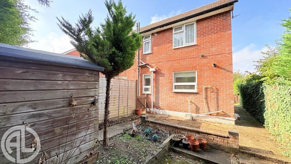 Apartment in Stevenage - More