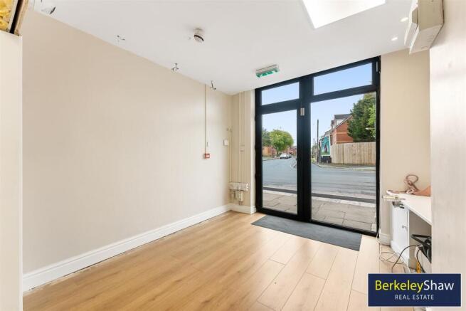 219 Knowsley RD-69.jpg