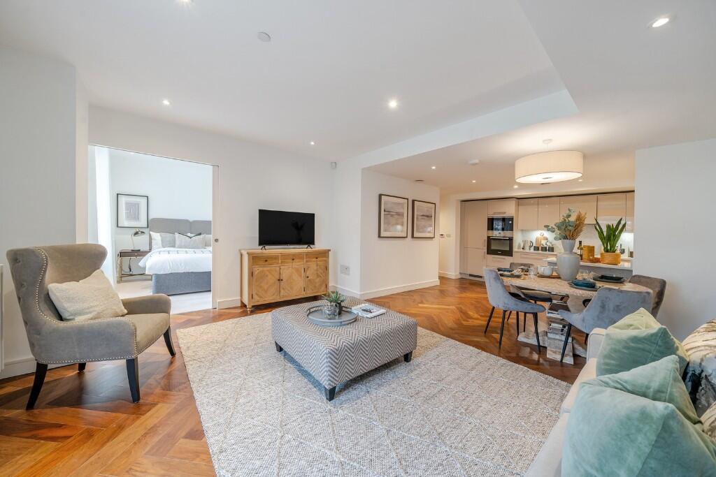 3 Bayshill Road, Cheltenham, Gloucestershire, GL50 photo 4