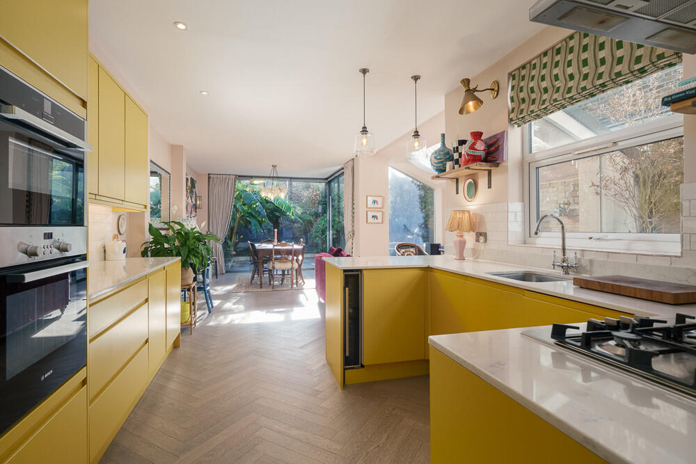 Plympton Road, London, NW6 photo 3