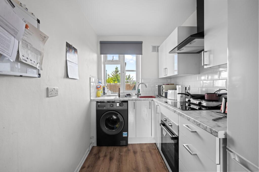 Apartment in London, Upper Belvedere - View 3