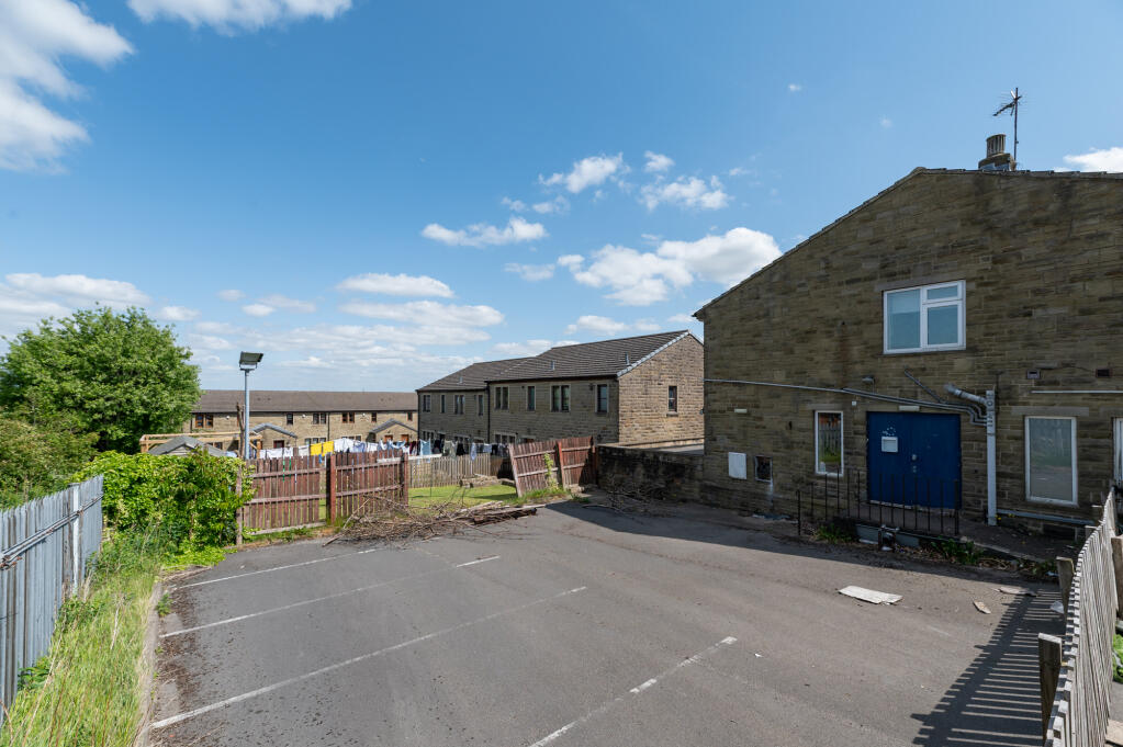 Additional image 9 of Valley Heights, Denholme, Bradford, West Yorkshire, BD13