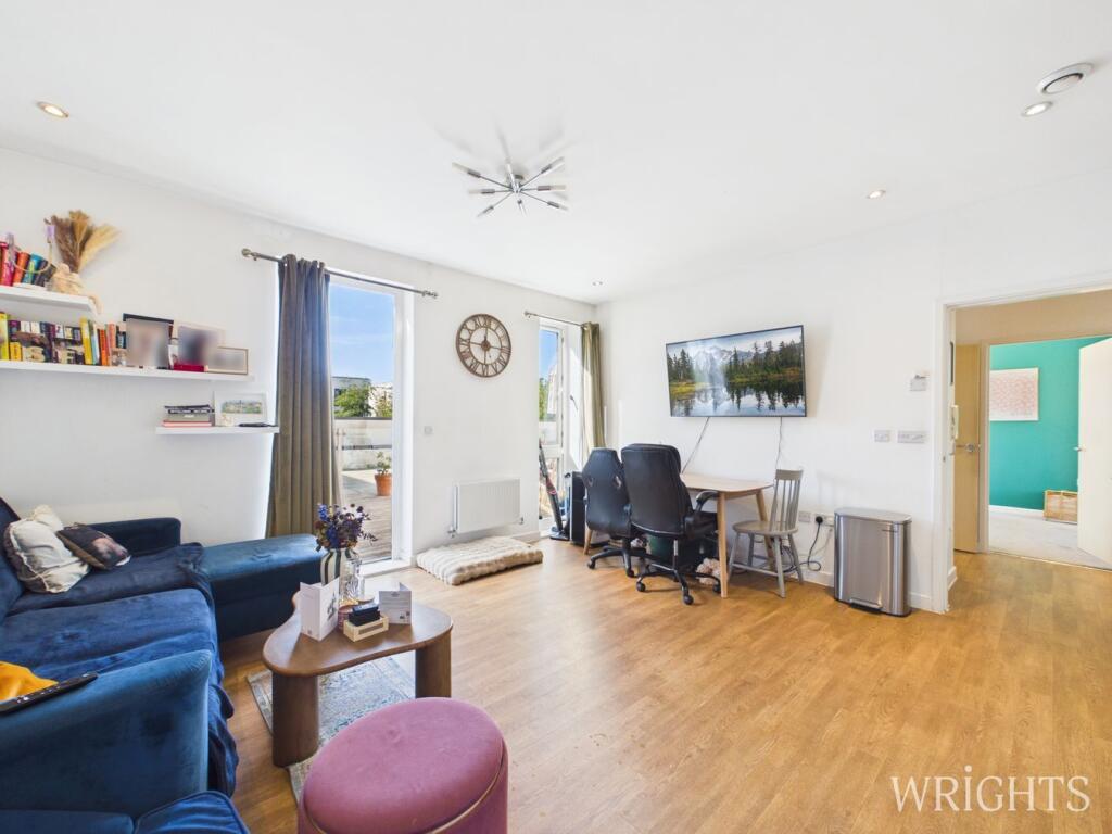 Apartment in Welwyn Garden City, Peartree - View 5