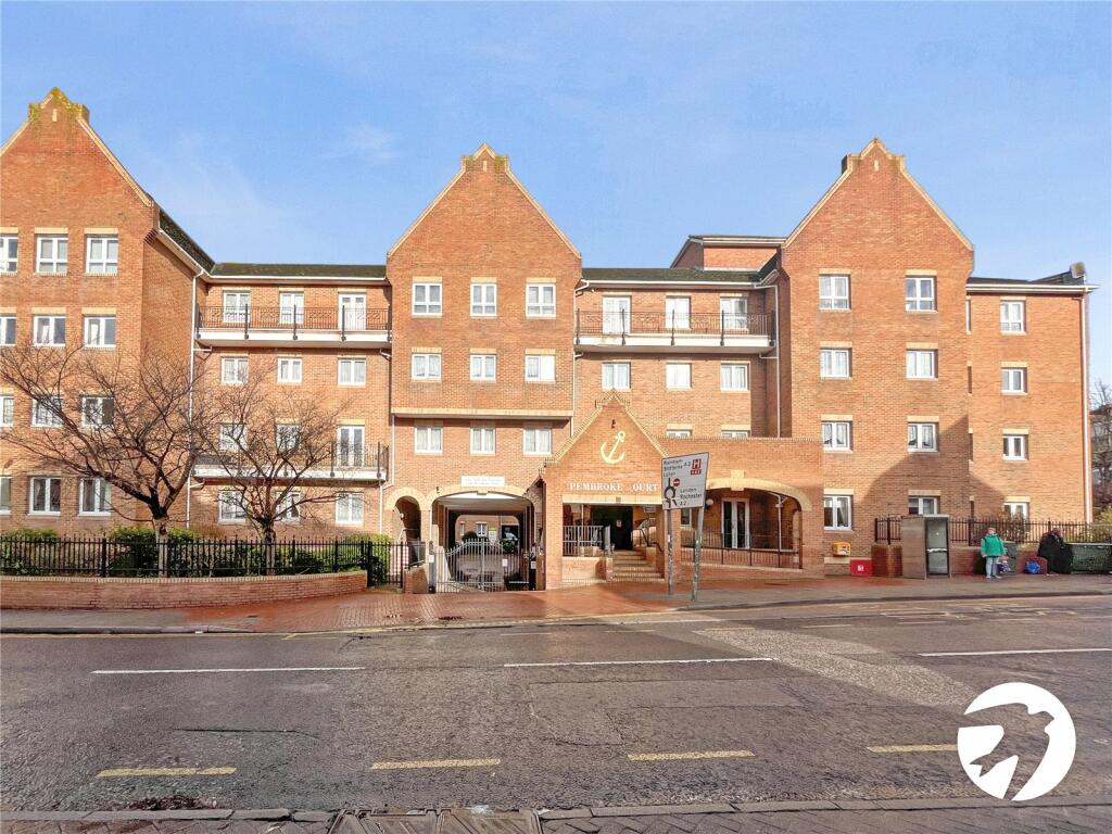 Main image of property: High Street, Chatham, Kent, ME4