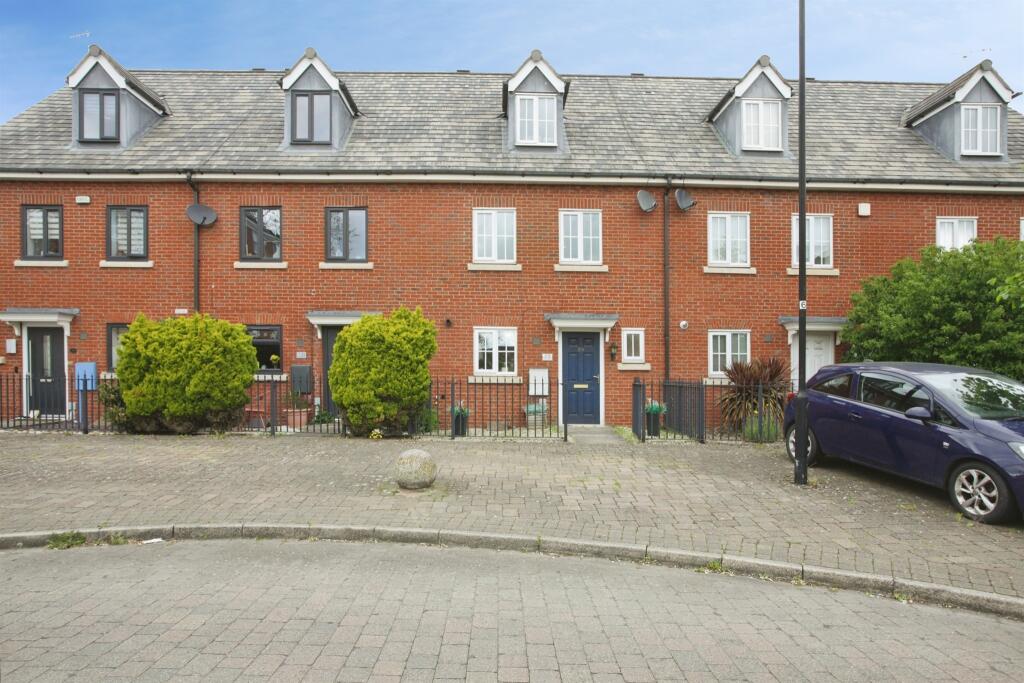 Main image of property: Stonechat Road, Rugby