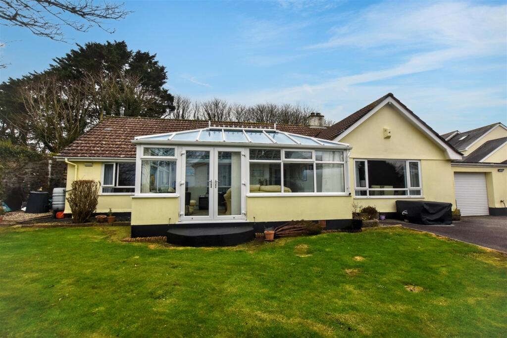 4-bed bungalow on Park Road, Redruth, £425,000
