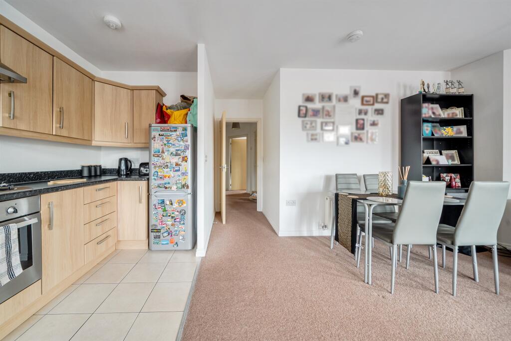 Apartment in Derby - View 4