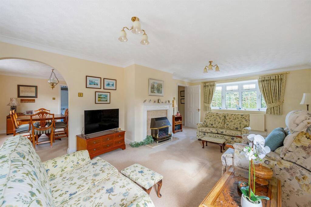 House in Test Valley, Penton Grafton - View 5