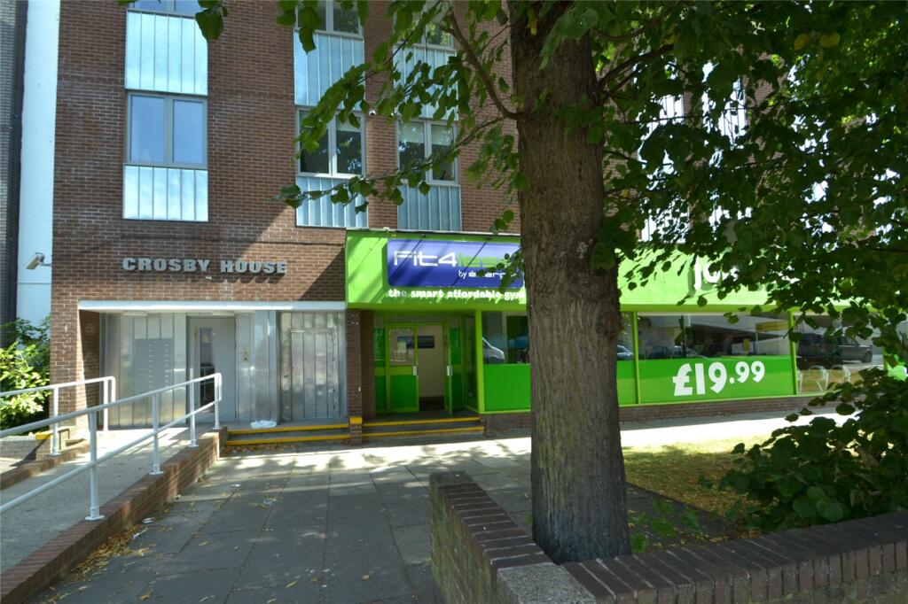 Apartment in Bromley - View 4