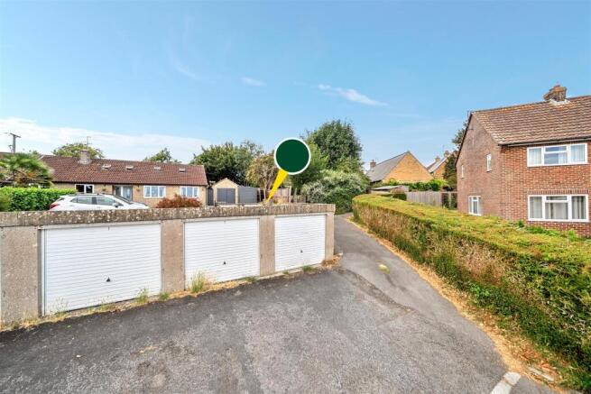 Grove Lane Close Location Pin.jpg