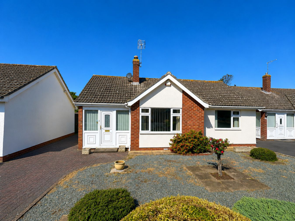 Main image of property: Links Gardens, Burnham-on-Sea, TA8