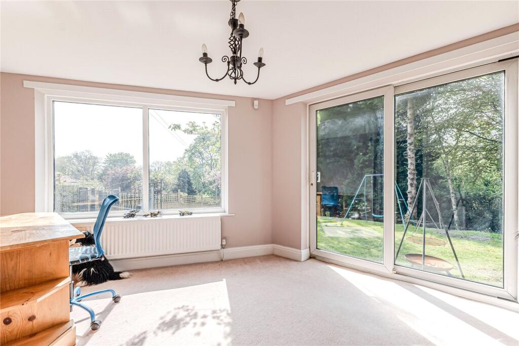 Additional image 17 of Station Road, Esholt, Shipley