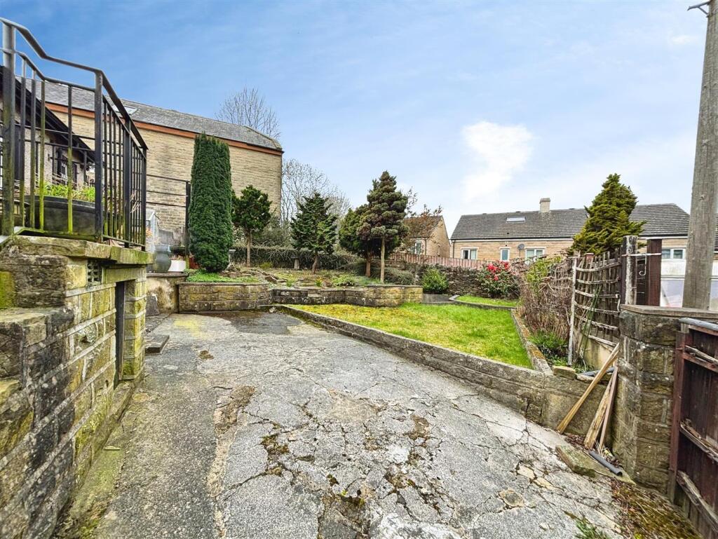 Additional image 17 of Bartle Place, Bradford, BD7 4PX