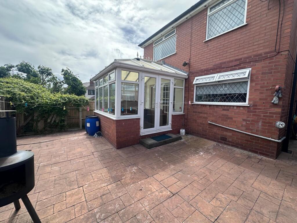 House in Bury, Heaton Park - More