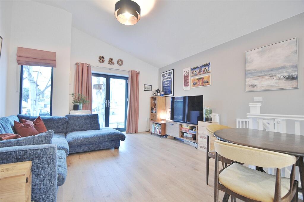 House in Stroud, Rooksmoor, Rodborough - View 5