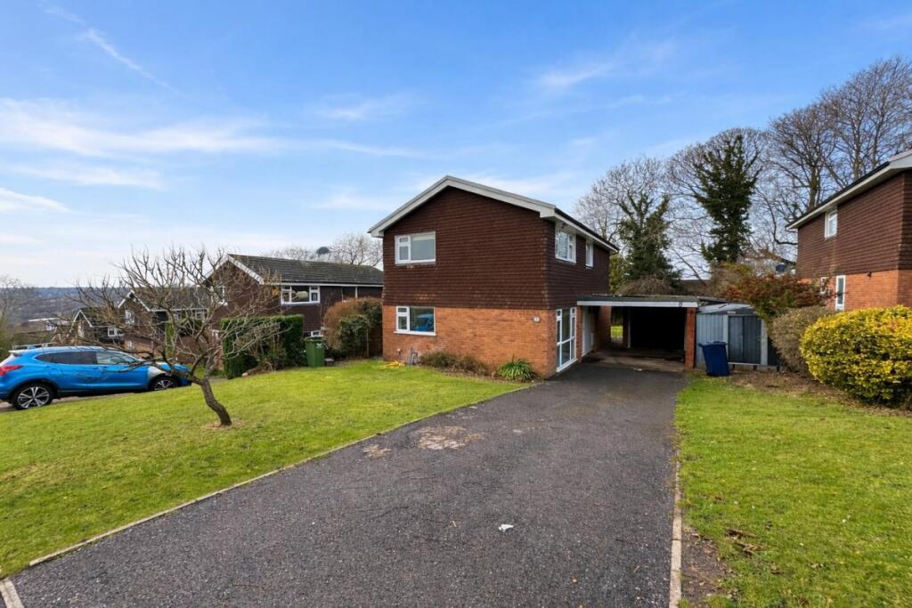 Main image of property: Foxhill Close, Hp13