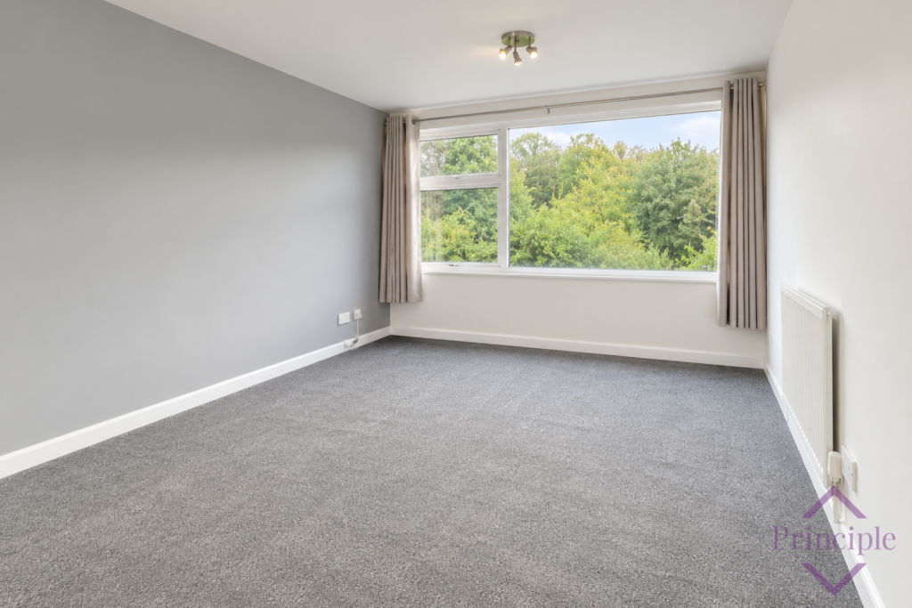 Apartment in Birmingham, Springfield - View 5