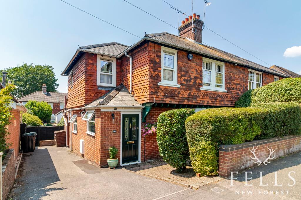 Main image of property: Quomp, Ringwood, BH24