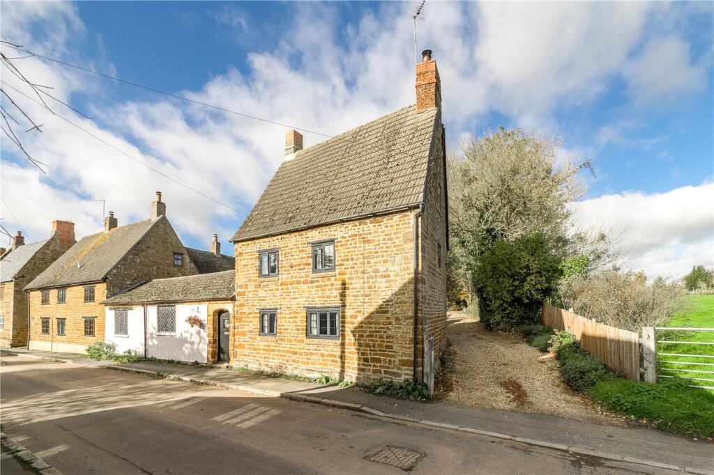 Main image of property: Chapel Lane, Maidford, Northamptonshire, NN12