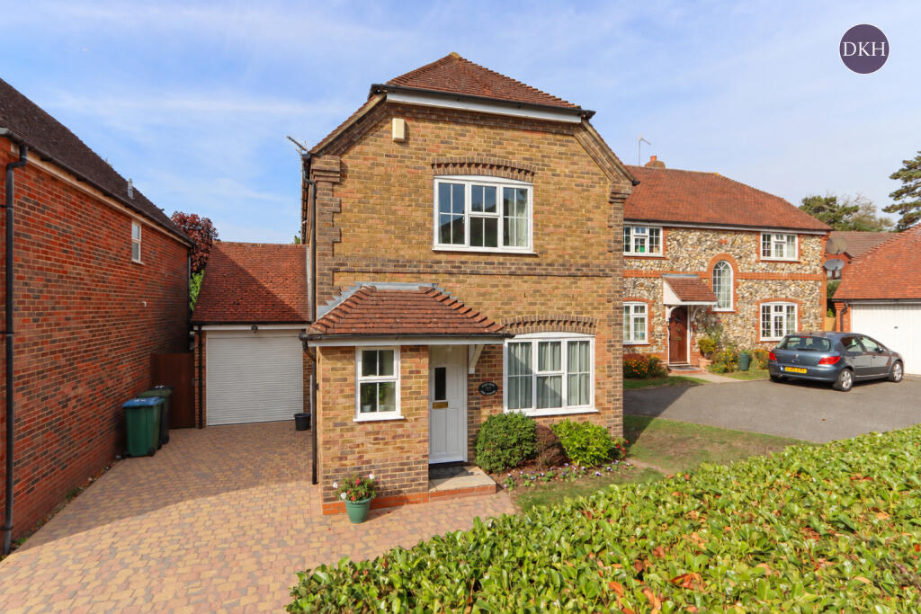 Main image of property: Ridge Lane, Watford