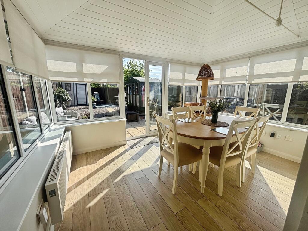 House in Lincoln, Lincolnshire - More