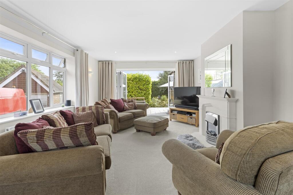 House in Wealden, Willingdon and Jevington - View 2
