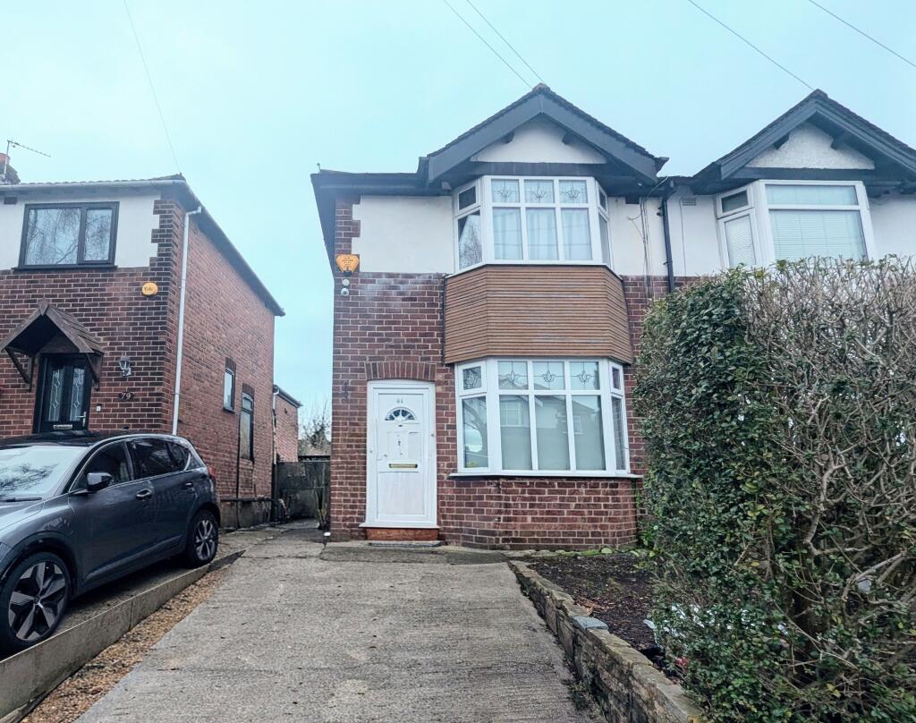 Main image of property: The Broadway, Bredbury