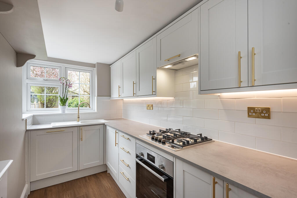 House in St Albans - View 2