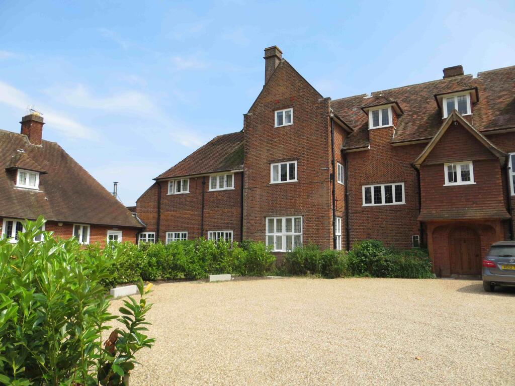 Main image of property: TAPLOW,  HUNTS LANE