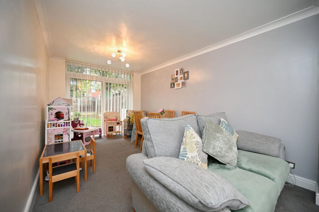 House in Barnsley, South Yorkshire - View 5