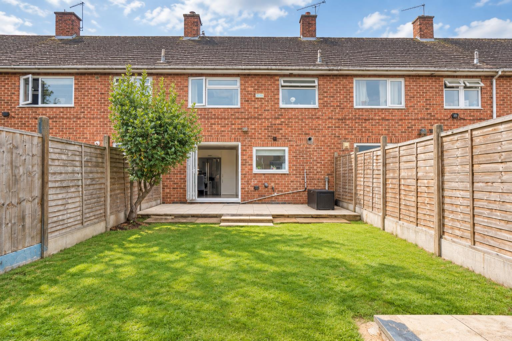 House in Nottingham, Clifton - View 2