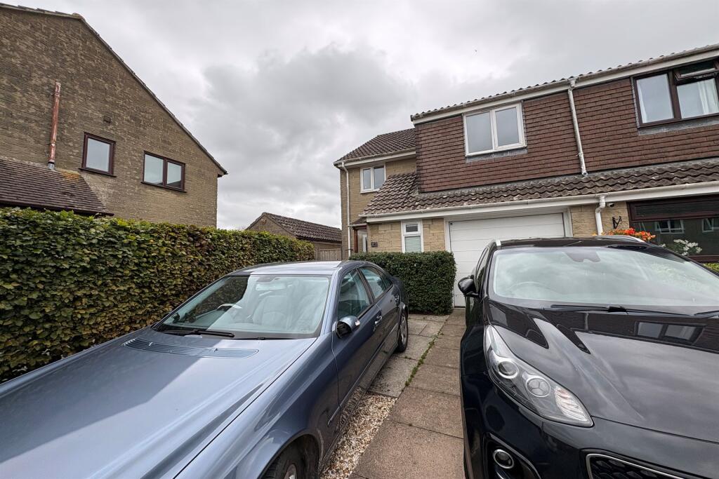 Main image of property: Mosterton