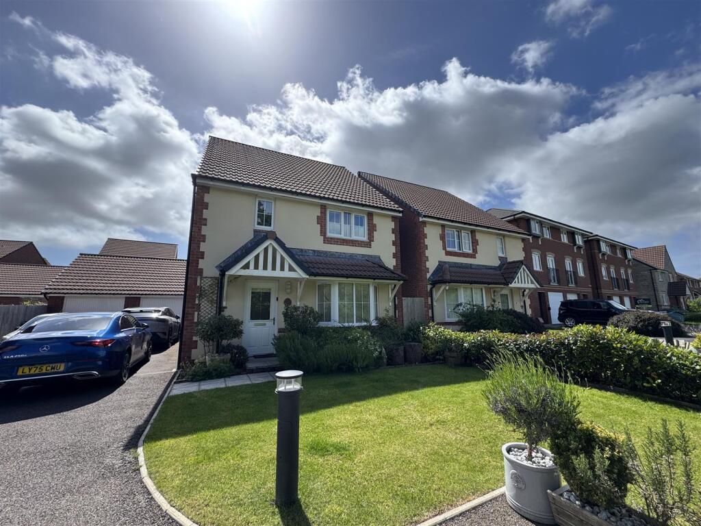 Main image of property: Dormouse Place, Sedbury, Chepstow