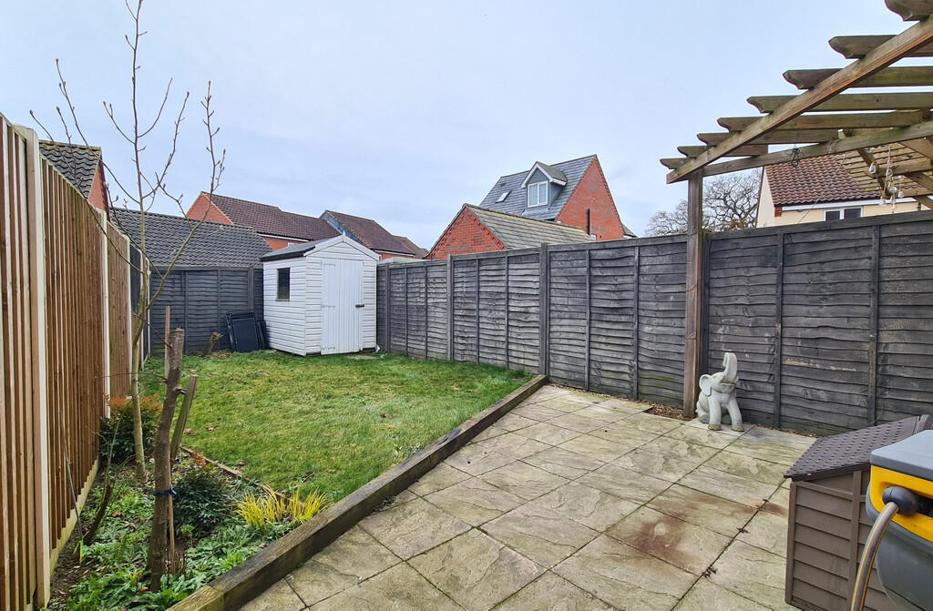 Liz Jones Way, Aylsham photo 3
