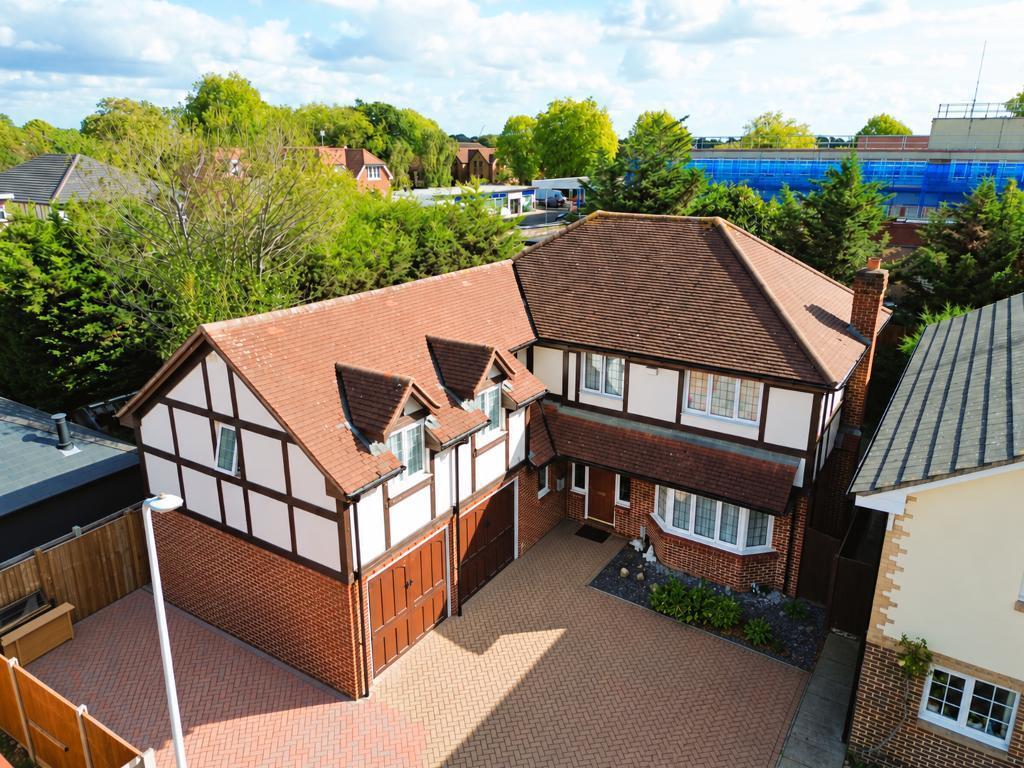 Main image of property: Brunel Close, Romford, Essex, RM1 4GR