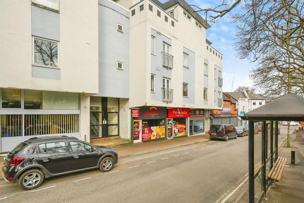 Main image of property: Calthorpe Street, Banbury