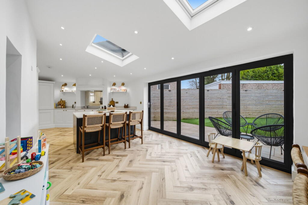 Additional image 10 of Brunshaw Road, Burnley, BB10 4HS