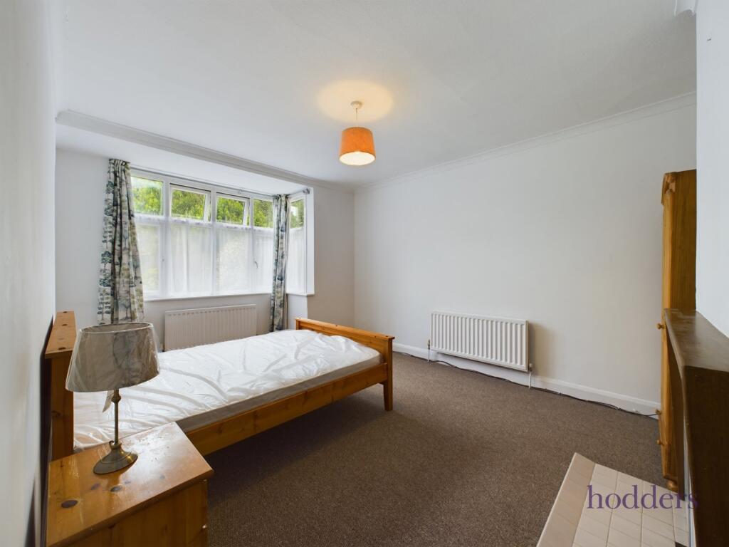 House in Kingston upon Thames - View 4