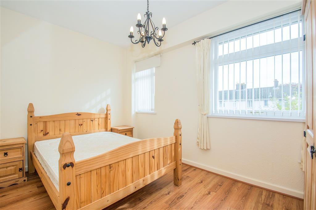 House in Newport - View 4