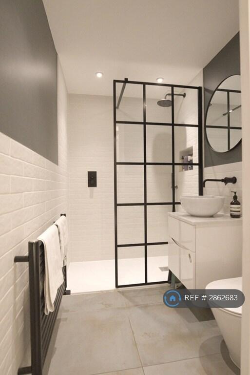 Apartment in London - View 2