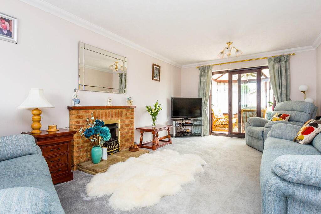 House in Wymington, Bedford - View 3