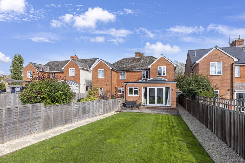 St. Georges Road, Shaftesbury, SP7 8 photo 2