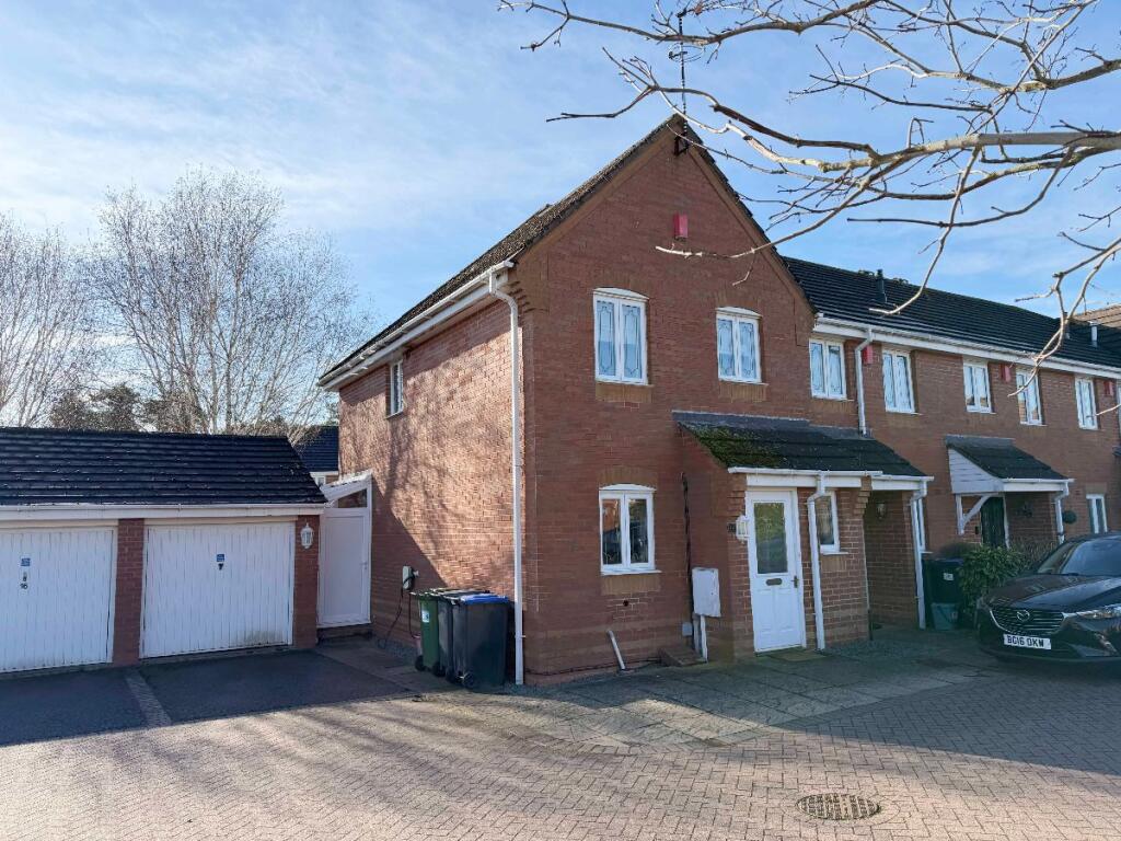 Main image of property: Parolles Close, Heathcote, Warwick