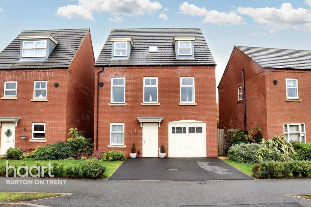 5-bed detached on Reservoir Road, Burton-On-Trent, £450,000