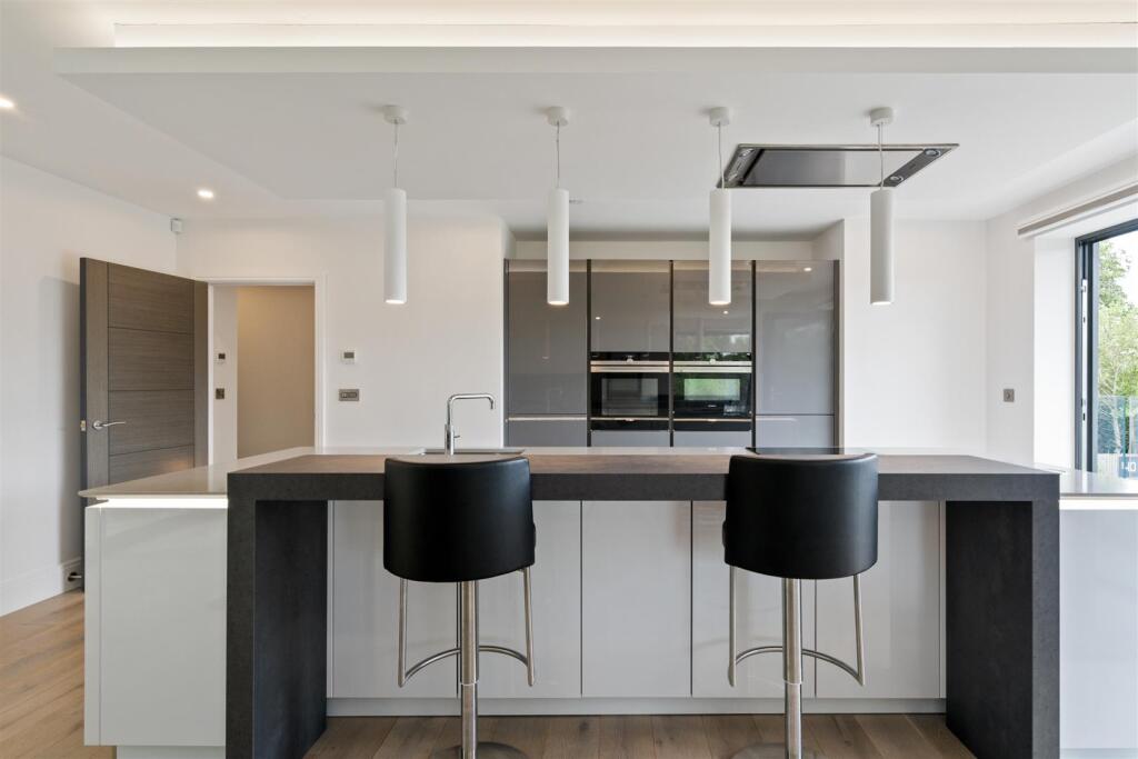 Apartment in Birmingham - More