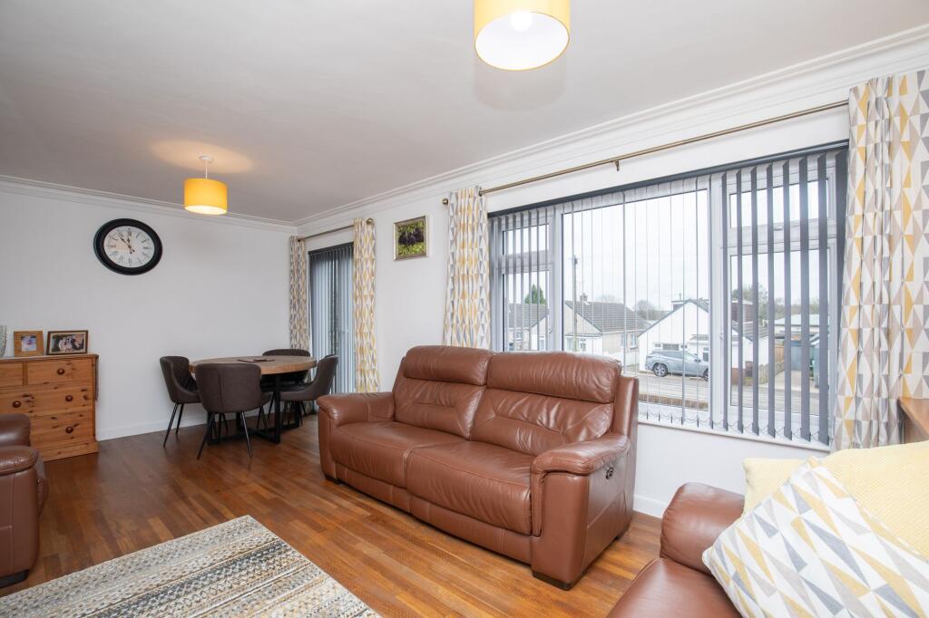 House in Coity - View 5
