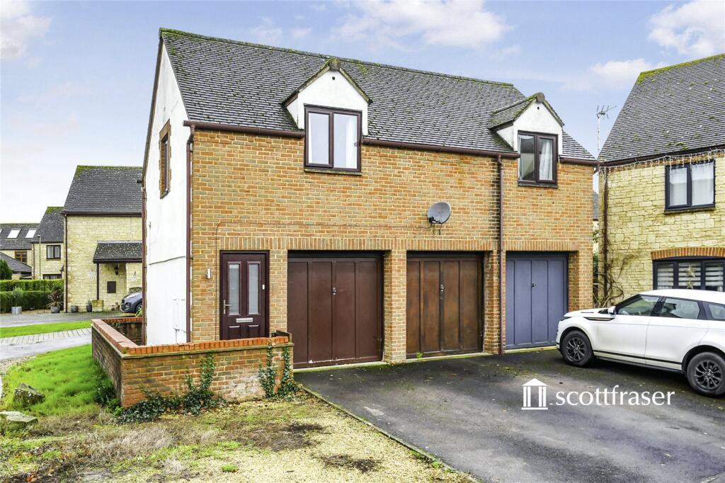 Main image of property: Broadway Close, Witney, Oxfordshire, OX28