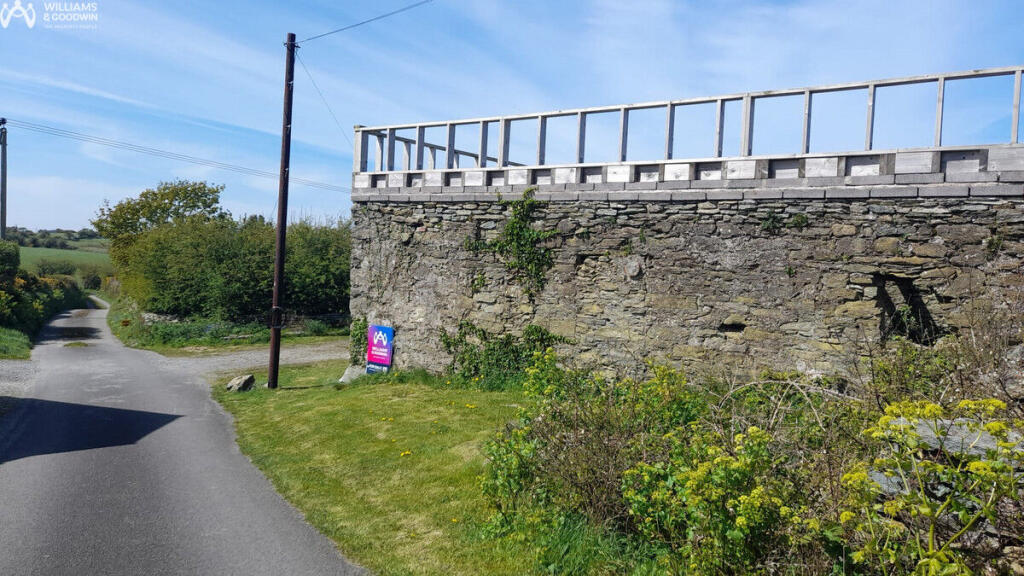 House in Amlwch, Ynys Môn / Isle of Anglesey - View 4